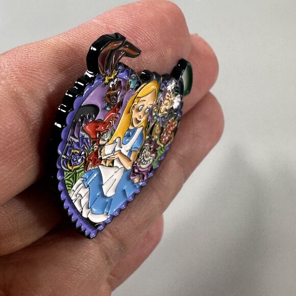 Alice Wonderland Lapel Pin Mad Hatter Jewelry Accessories Brooch Badge Pin - Picture 6 of 8